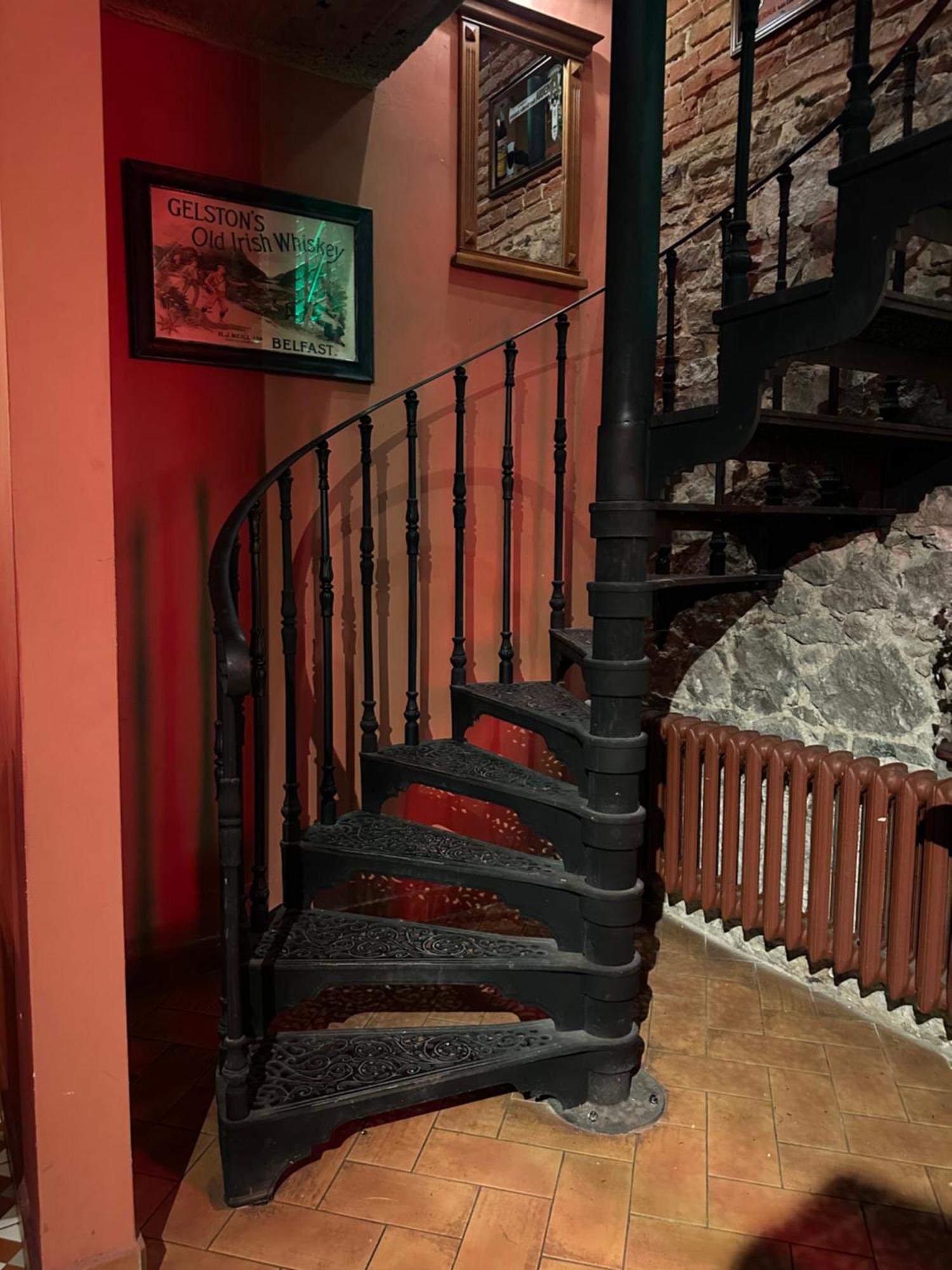 Shoemaker Irish Pub & Accommodation 凯尔采 外观 照片